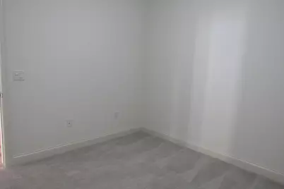 1915 N Water St #102, Milwaukee, WI 53202 - Photo 12