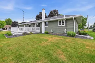 N10470 Meadow Ln, Leroy, WI 53048 - Photo 6