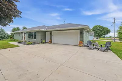 N10470  Meadow Ln, Leroy, WI 53048 - Photo 2