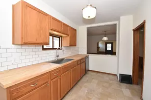 3724 E Ramsey Ave, Cudahy, WI 53110 - Photo 14