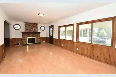 3724 E Ramsey Ave, Cudahy, WI 53110 - Photo 4