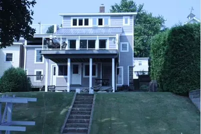 210 N Joliet Ave, Sturgeon Bay, WI 54235 - Photo 6