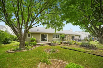 1224  Vogt Dr, West Bend, WI 53095 - Photo 10