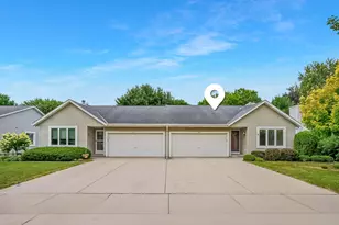 1224 Vogt Dr, West Bend, WI 53095 - Photo 38