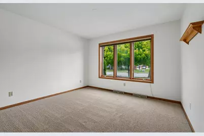 1224  Vogt Dr, West Bend, WI 53095 - Photo 24