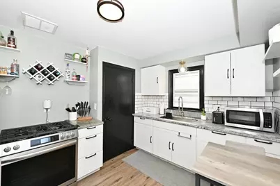 8113 W Townsend St, Milwaukee, WI 53222 - Photo 2