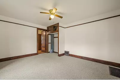 347  Prospect Ave, Pewaukee, WI 53072 - Photo 12