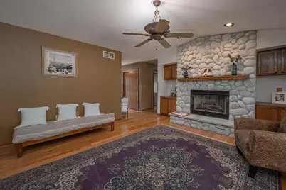 8319 S Woodridge Dr, Oak Creek, WI 53154 - Photo 14