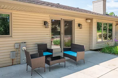 8319 S Woodridge Dr, Oak Creek, WI 53154 - Photo 42