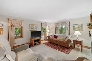 S86W30445 Stonegate Dr, Mukwonago, WI 53149 - Photo 16