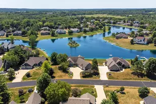 387 Still Water Ct, Dousman, WI 53118 - Photo 48