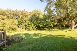 S71W23350 National Ave, Vernon, WI 53103 - Photo 4