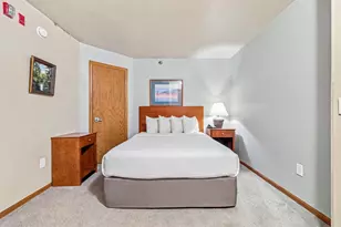 111 Center St, Lake Geneva, WI 53147 - Photo 12