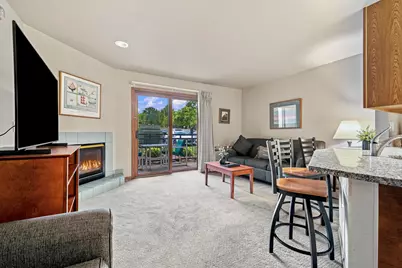 111  Center St #235, Lake Geneva, WI 53147 - Photo 2