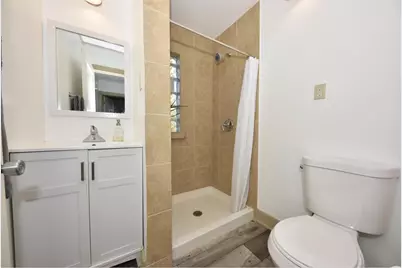 3434 N 1st St, Milwaukee, WI 53212 - Photo 10