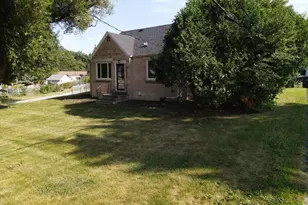 3531 W Rawson Ave, Franklin, WI 53132 - Photo 1