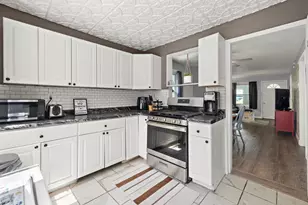 705 Hickory Rd, Twin Lakes, WI 53181 - Photo 12