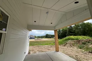 N62W35607 Doolan Dr, Lac La Belle, WI 53066 - Photo 40