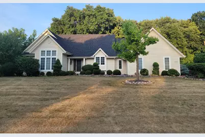 19835  Avondale Dr, Brookfield, WI 53045 - Photo 1