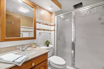 3745 S Whitnall Ave, Milwaukee, WI 53207 - Photo 6