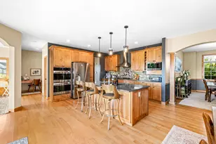 N6350 Tradewinds Cir, Beaver Dam, WI 53916 - Photo 8