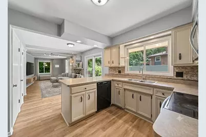 W3490  Oakwood Dr, Geneva, WI 53147 - Photo 14