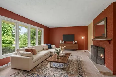 W3490  Oakwood Dr, Geneva, WI 53147 - Photo 6
