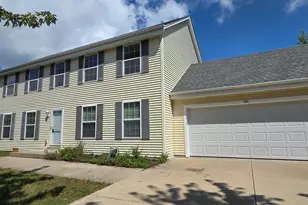 588 E Randy Rd, Oak Creek, WI 53154 - Photo 34