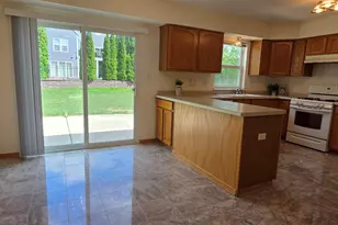 588 E Randy Rd, Oak Creek, WI 53154 - Photo 14