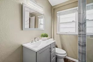 3100 N 82nd St, Milwaukee, WI 53222 - Photo 10
