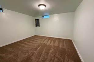 3420 Ivy Ln, Racine, WI 53402 - Photo 20