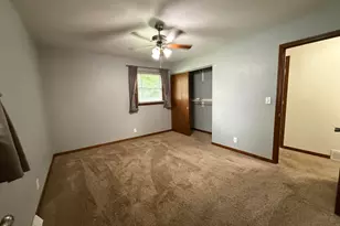 3420 Ivy Ln, Racine, WI 53402 - Photo 14