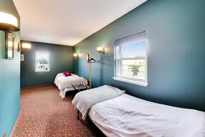 431  Broad St, Lake Geneva, WI 53147 - Photo 24