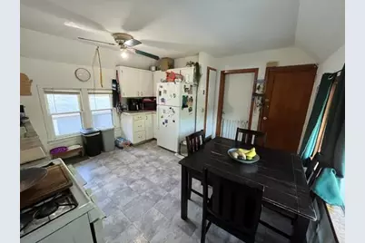 801  Oakland Ave, Waukesha, WI 53186 - Photo 8