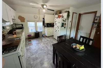 801  Oakland Ave, Waukesha, WI 53186 - Photo 16