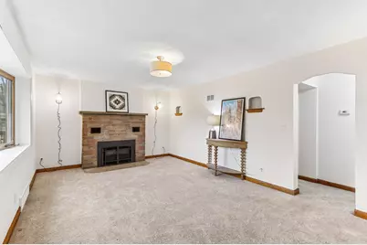 4260 N 93rd St, Wauwatosa, WI 53222 - Photo 2