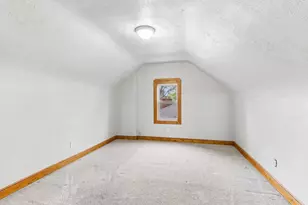 4260 N 93rd St, Wauwatosa, WI 53222 - Photo 18