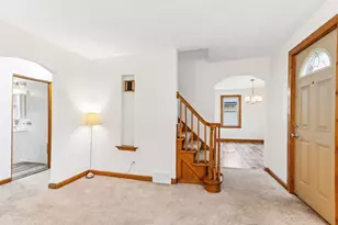 4260 N 93rd St, Wauwatosa, WI 53222 - Photo 4