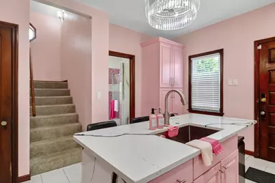 3172 S Griffin Ave, Milwaukee, WI 53207 - Photo 10