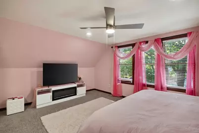 3172 S Griffin Ave, Milwaukee, WI 53207 - Photo 30