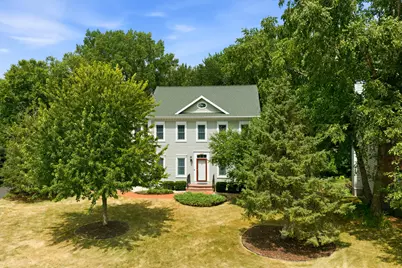 206  Canterbury Ct, Cambridge, WI 53523 - Photo 2