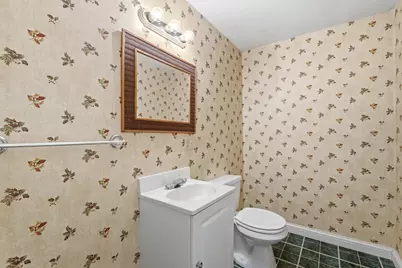 206  Canterbury Ct, Cambridge, WI 53523 - Photo 46
