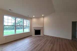 630 Cadence Cir, Lake Geneva, WI 53147 - Photo 12