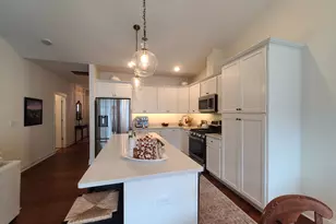 630 Cadence Cir, Lake Geneva, WI 53147 - Photo 10