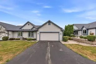 978 Bay View Cir, Mukwonago, WI 53149 - Photo 22