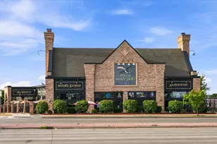 828 N 113th St, Wauwatosa, WI 53226 - Photo 50