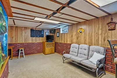 828 N 113th St, Wauwatosa, WI 53226 - Photo 28