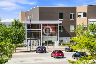 828 N 113th St, Wauwatosa, WI 53226 - Photo 40