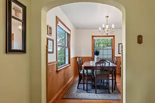 828 N 113th St, Wauwatosa, WI 53226 - Photo 12