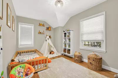 1019  Glenview Ave, Wauwatosa, WI 53213 - Photo 16